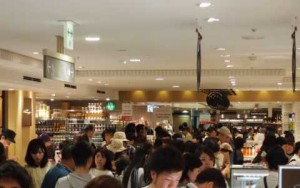 同じ会社の女性と浮気しているかも…｜浮気調査
