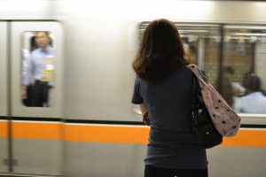 離婚調停中の妻の住所が知りたい