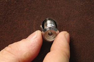 隠しカメラ取り付け　浮気