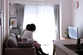 離婚前提で、浮気の証拠と相手の勤務先を調べて欲しい
